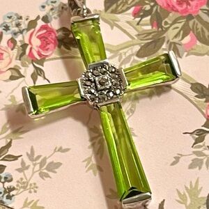 STERLING SILVER AND GREEN SIMULATED PERIDOT AND MARCASITE CROSS GEMSTONE PENDANT